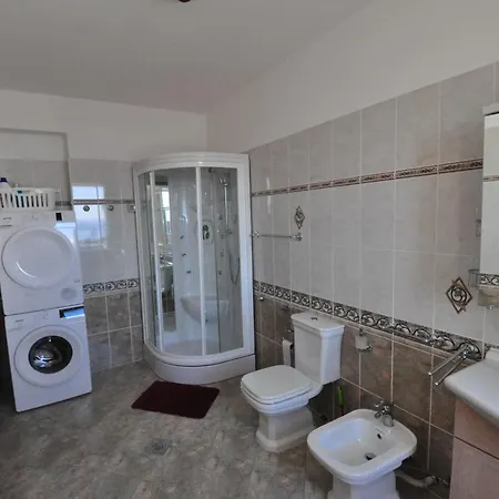 Lux Apartman Leo Apartman
